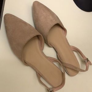 A pair of forever 21 flats